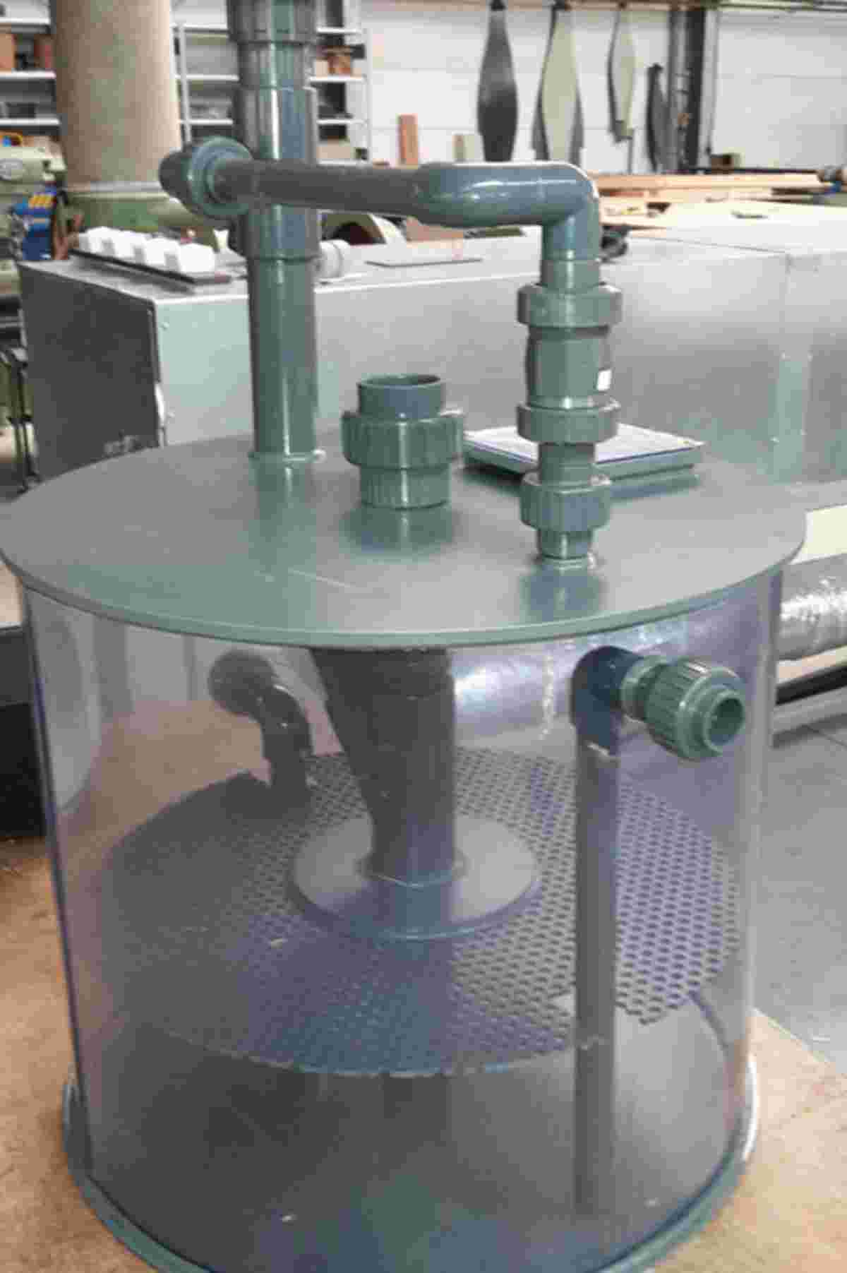 Prozesstechnik Flüssigkeiten, Säuretanks, Lagertank Kunststoff, industrielle Anwendungen