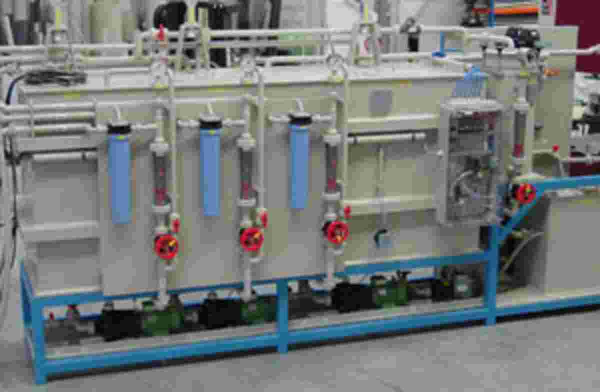 Kunststoffverarbeitung - Prozesstechnik Flüssigkeiten